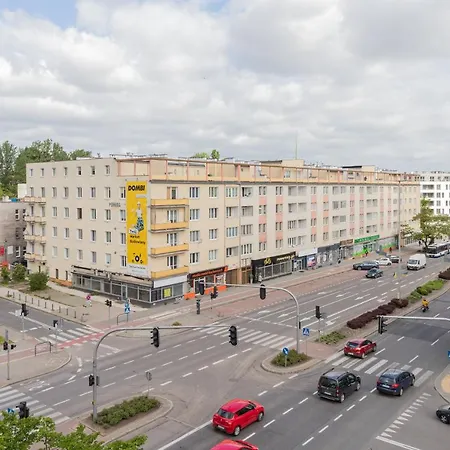 Marina Corner By Renters